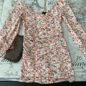 Sbetro ditsy floral print ruched dress